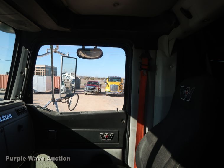image for item GS9767 2013 Western Star 4900SB semi truck