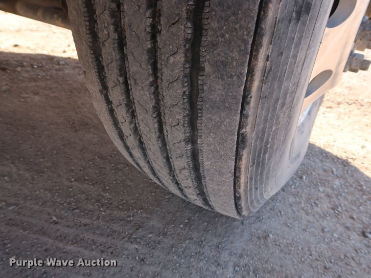 image for item GS9767 2013 Western Star 4900SB semi truck