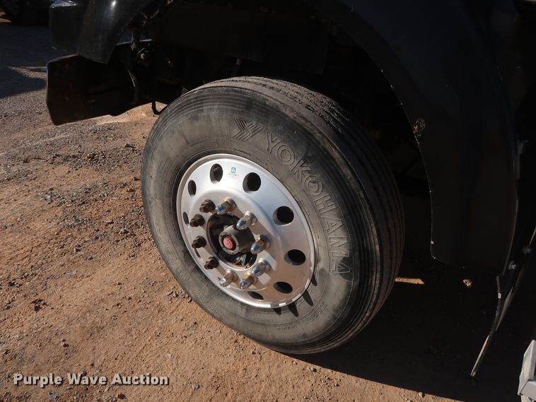 image for item GS9767 2013 Western Star 4900SB semi truck