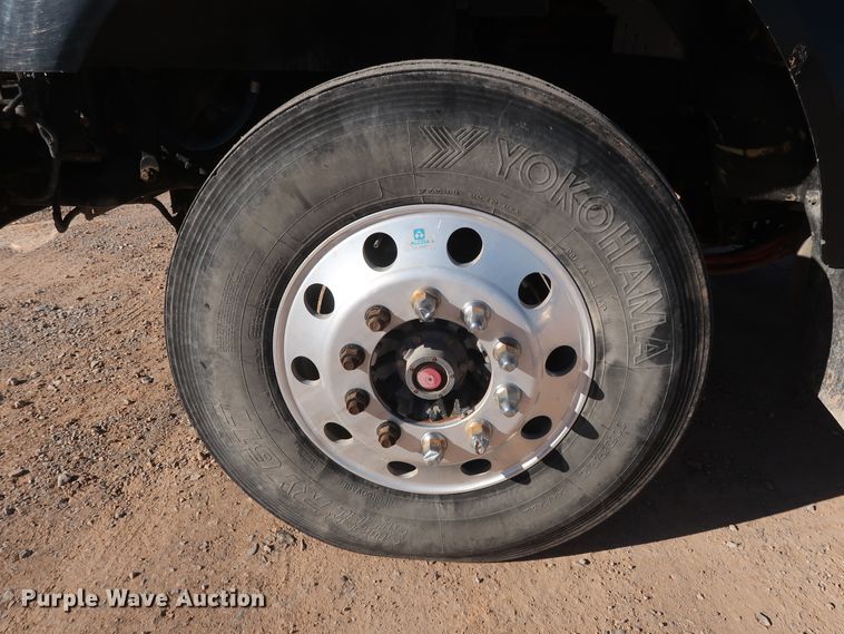 image for item GS9767 2013 Western Star 4900SB semi truck