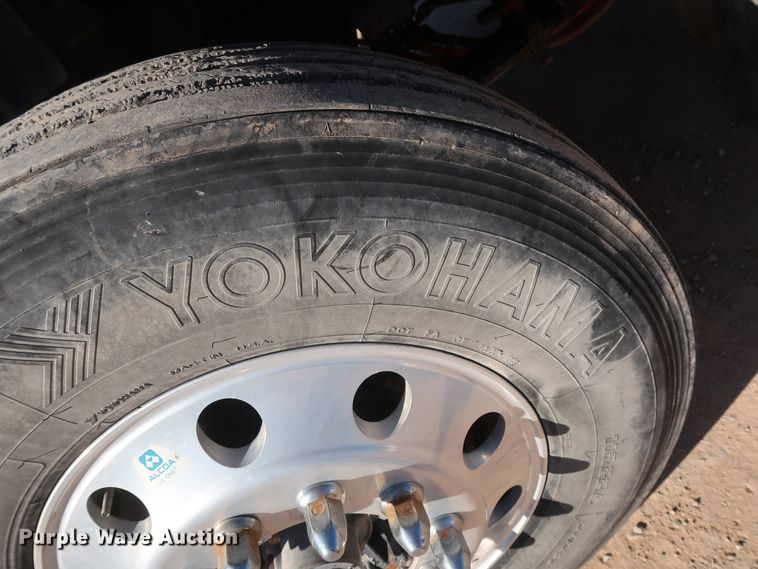 image for item GS9767 2013 Western Star 4900SB semi truck