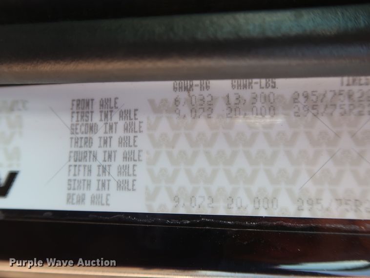 image for item GS9767 2013 Western Star 4900SB semi truck