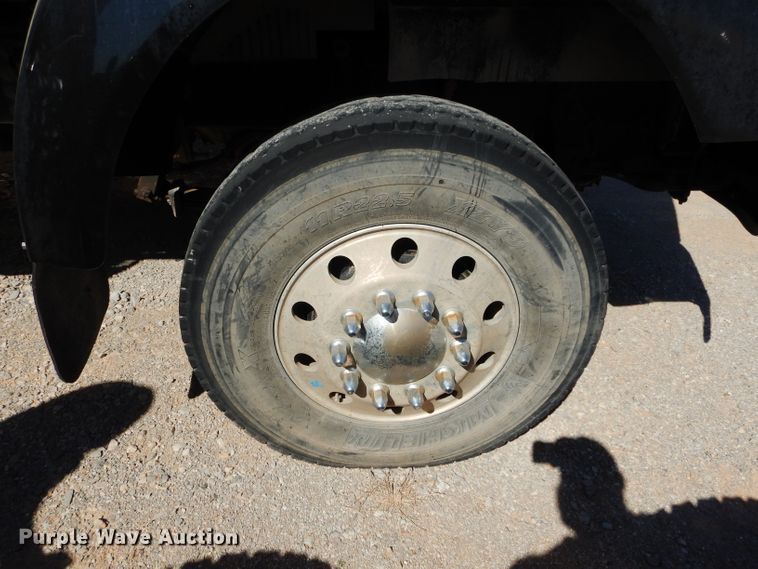 image for item GS9768 2013 Western Star 4900SB semi truck