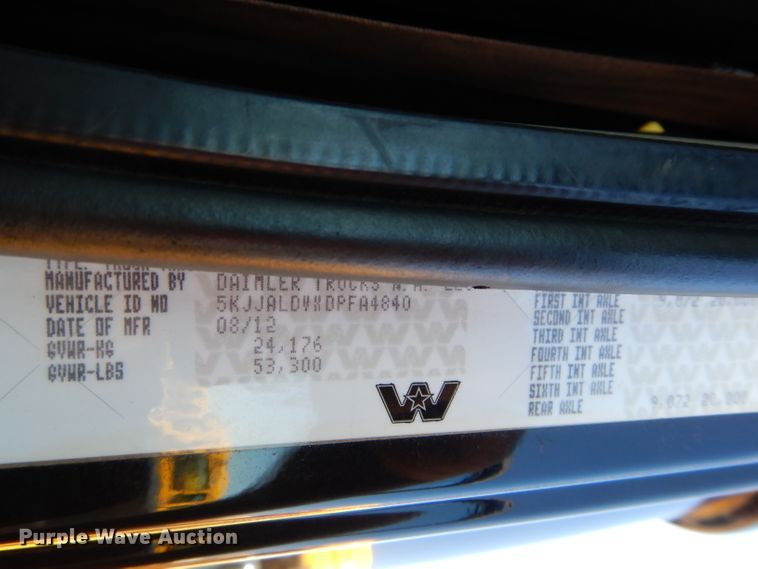 image for item GS9768 2013 Western Star 4900SB semi truck