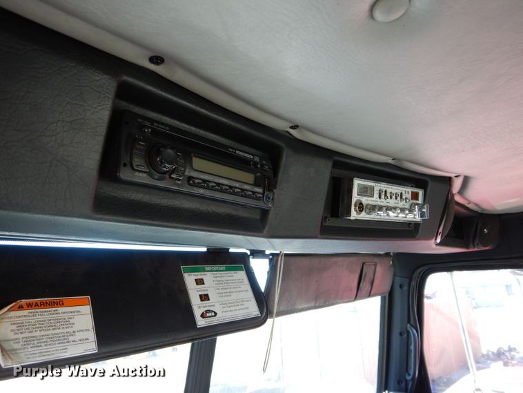 image for item GS9769 2013 Western Star 4900SB semi truck