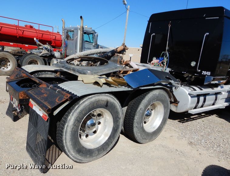 image for item GS9770 2013 Western Star 4900SB semi truck