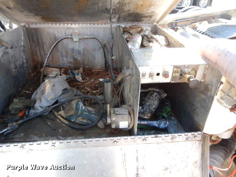 image for item GS9770 2013 Western Star 4900SB semi truck