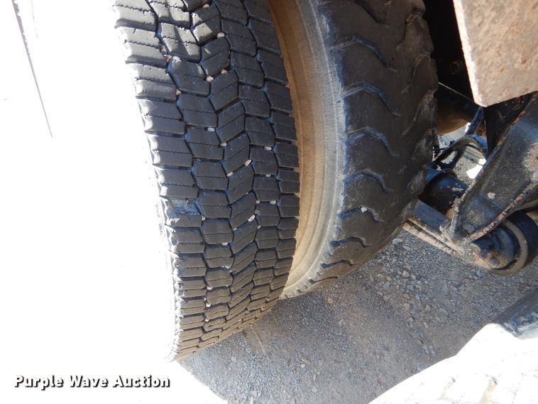 image for item GS9770 2013 Western Star 4900SB semi truck