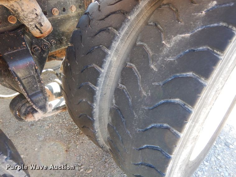 image for item GS9770 2013 Western Star 4900SB semi truck