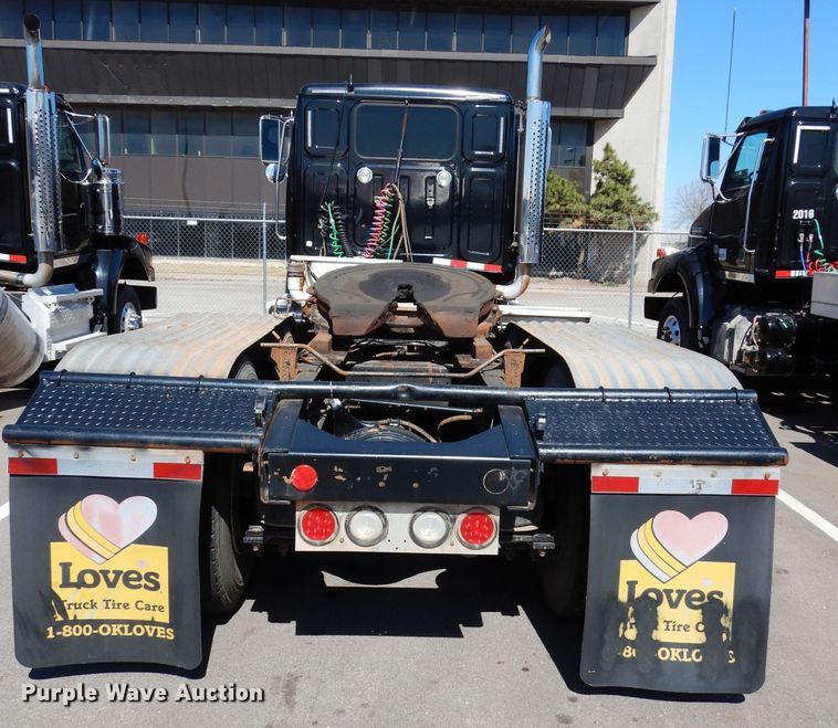 image for item GS9771 2013 Western Star 4900SB semi truck