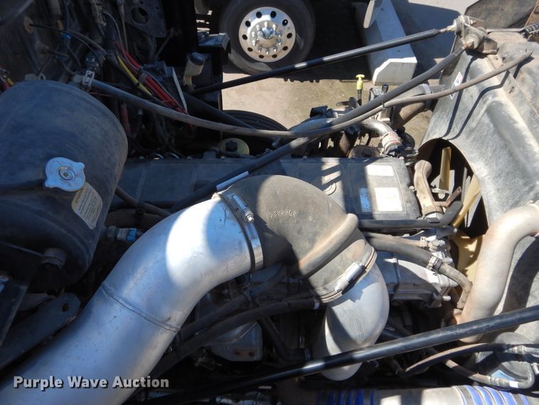 image for item GS9771 2013 Western Star 4900SB semi truck