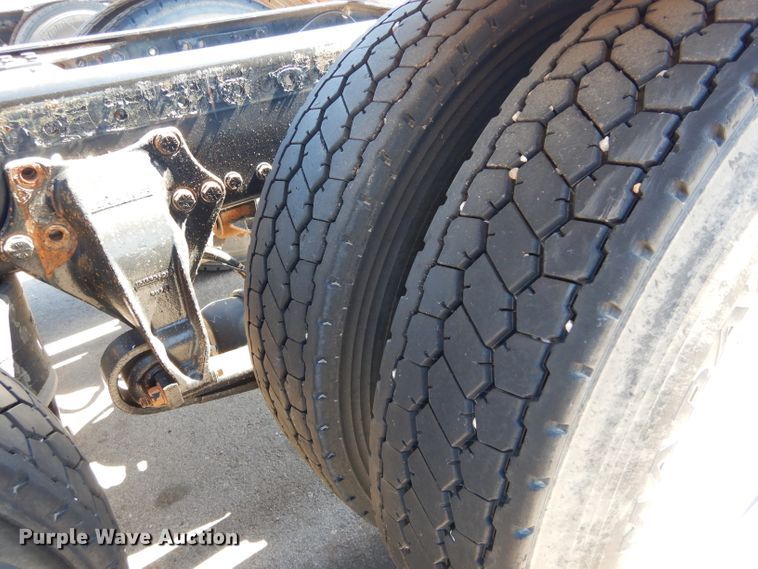 image for item GS9773 2013 Western Star 4900SB semi truck