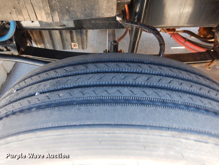 image for item GS9773 2013 Western Star 4900SB semi truck