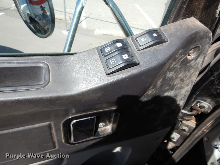 image for item GS9774 2013 Western Star 4900SB semi truck