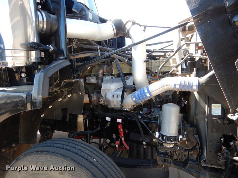 image for item GS9774 2013 Western Star 4900SB semi truck