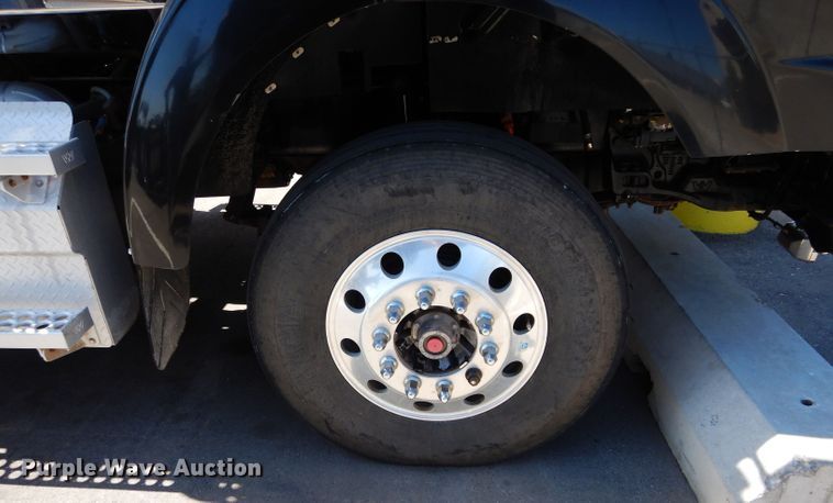 image for item GS9774 2013 Western Star 4900SB semi truck