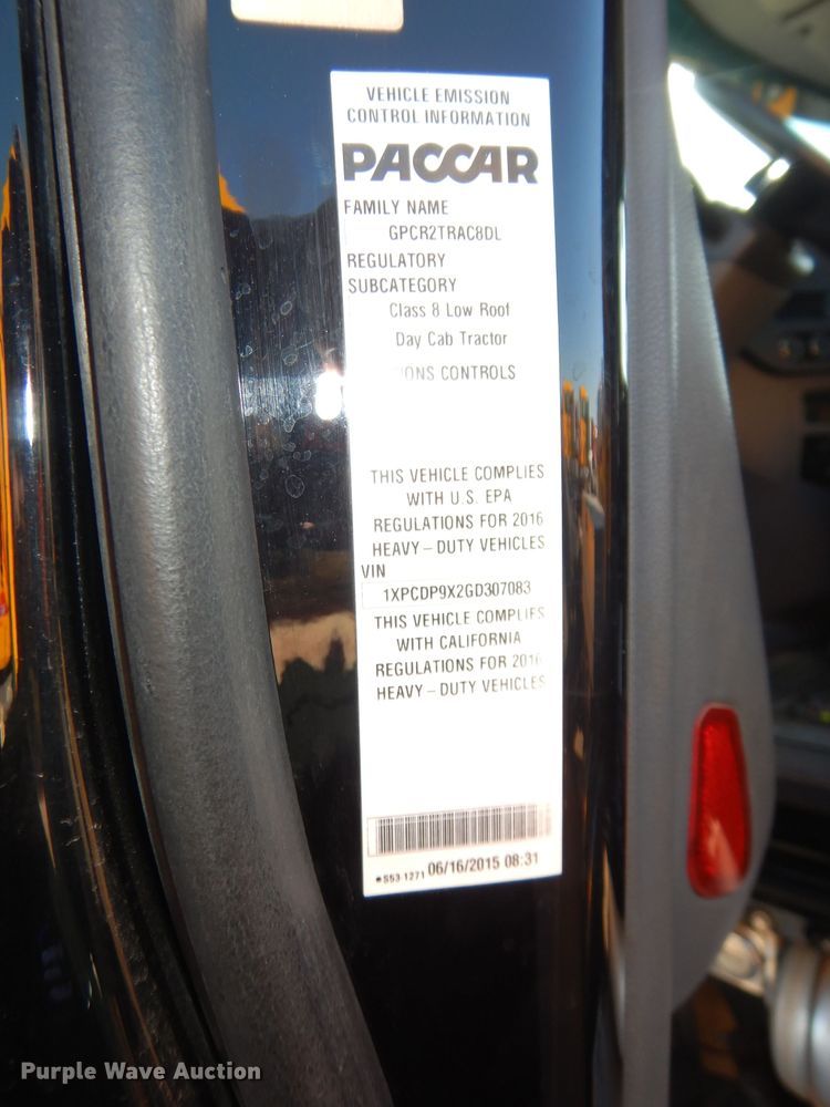 image for item GS9775 2016 Peterbilt 567 semi truck