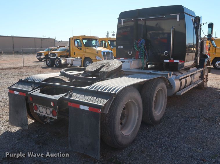 image for item GS9776 2013 Western Star 4900SB semi truck