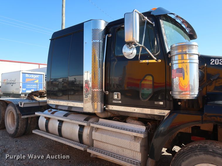 image for item GS9776 2013 Western Star 4900SB semi truck