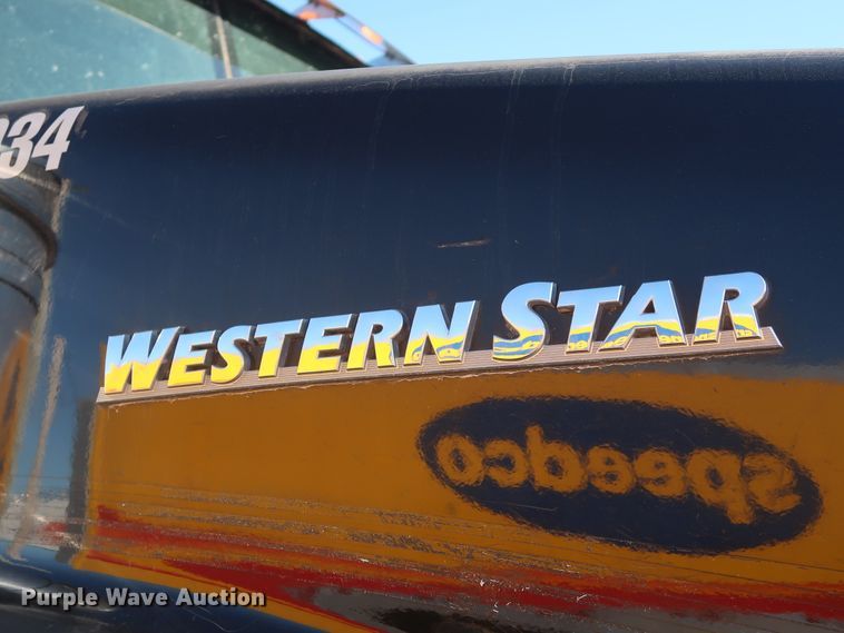 image for item GS9776 2013 Western Star 4900SB semi truck