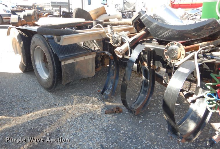 image for item GS9777 2014 Western Star 4900SB semi truck