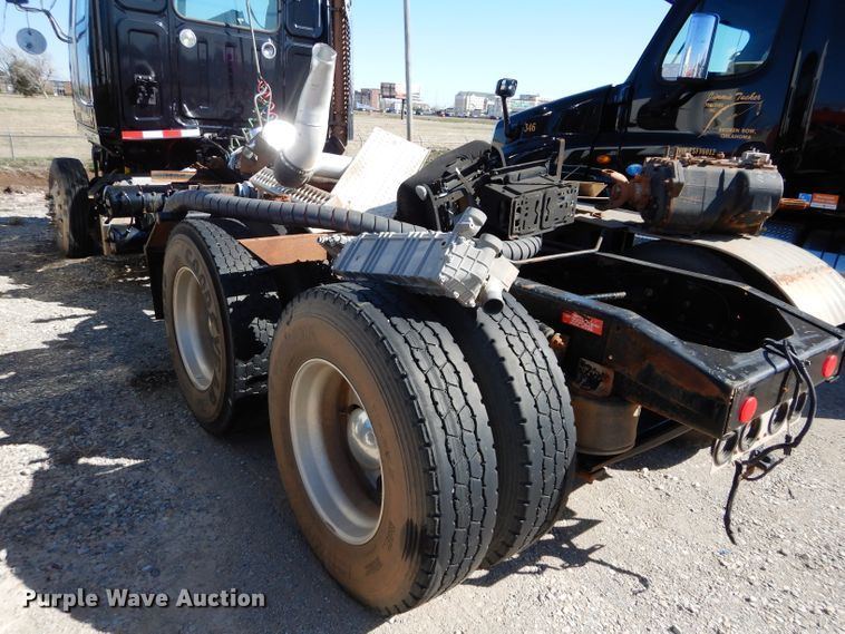 image for item GS9777 2014 Western Star 4900SB semi truck