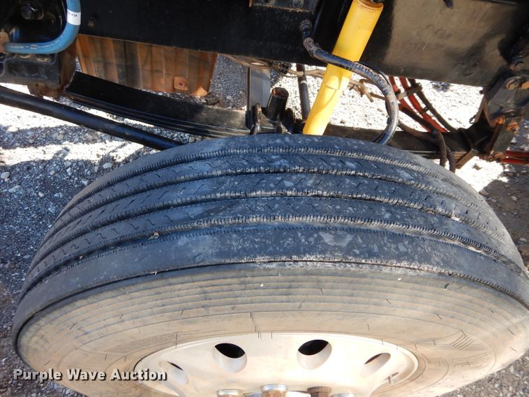 image for item GS9777 2014 Western Star 4900SB semi truck