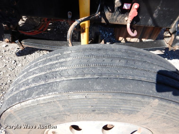 image for item GS9777 2014 Western Star 4900SB semi truck