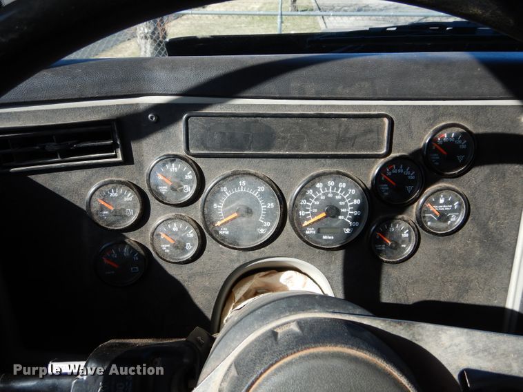 image for item GS9778 2013 Western Star 4900SB semi truck