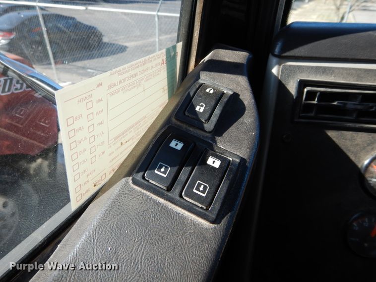 image for item GS9778 2013 Western Star 4900SB semi truck