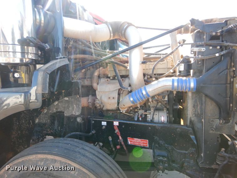 image for item GS9778 2013 Western Star 4900SB semi truck