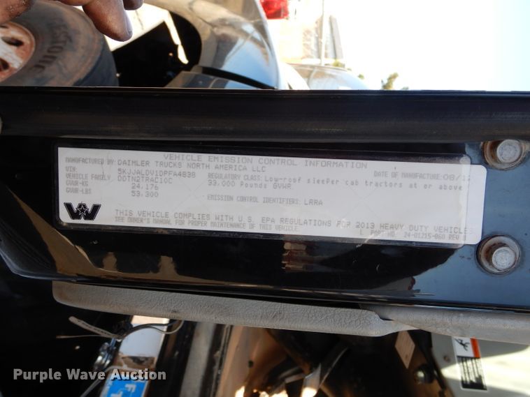 image for item GS9778 2013 Western Star 4900SB semi truck