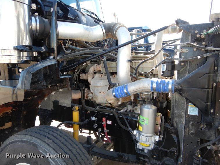 image for item GS9779 2013 Western Star 4900SB semi truck