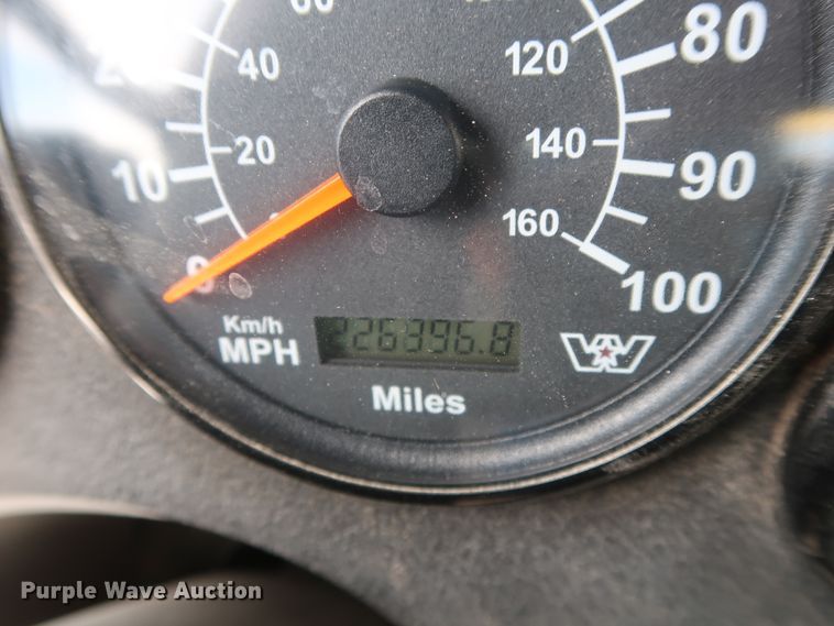 image for item GS9779 2013 Western Star 4900SB semi truck