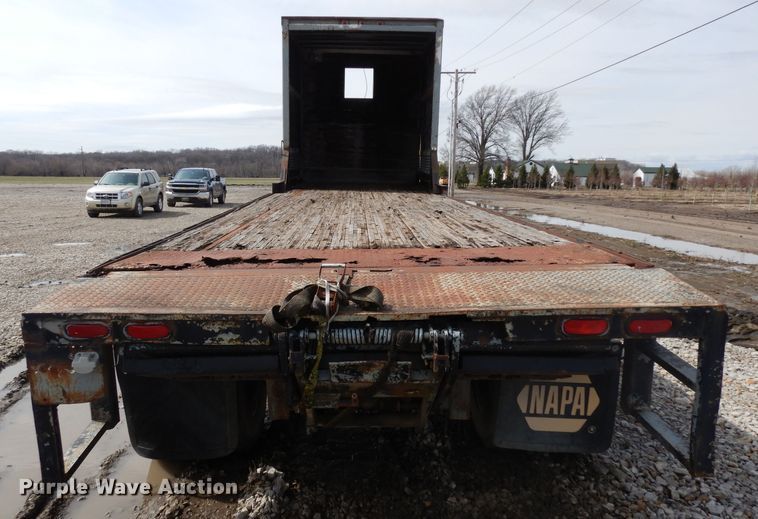 image for item GX9967 1991 Stoughton AVW345SWEDGE flatbed trailer