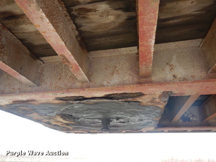 image for item GX9968 1986 Great Dane CPSC48 flatbed trailer