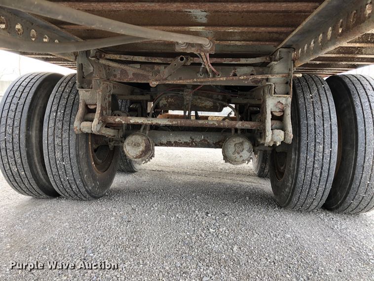 image for item H1320 1996 Wabash dry van trailer