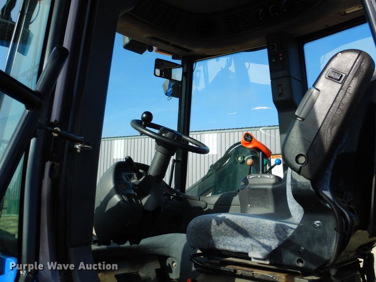 image for item DJ3009 2006 New Holland TV145 bi-directional 4WD tractor