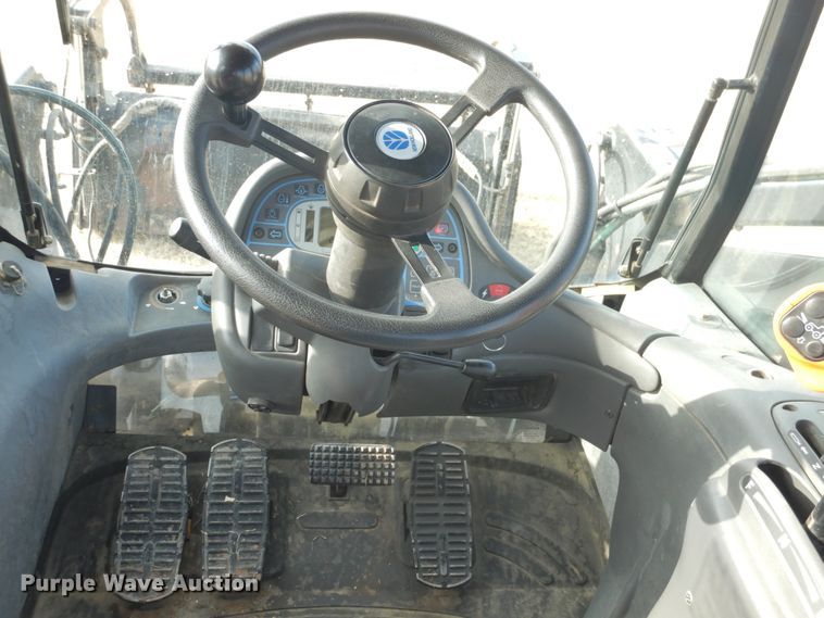 image for item DJ3009 2006 New Holland TV145 bi-directional 4WD tractor