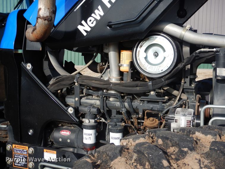 image for item DJ3009 2006 New Holland TV145 bi-directional 4WD tractor