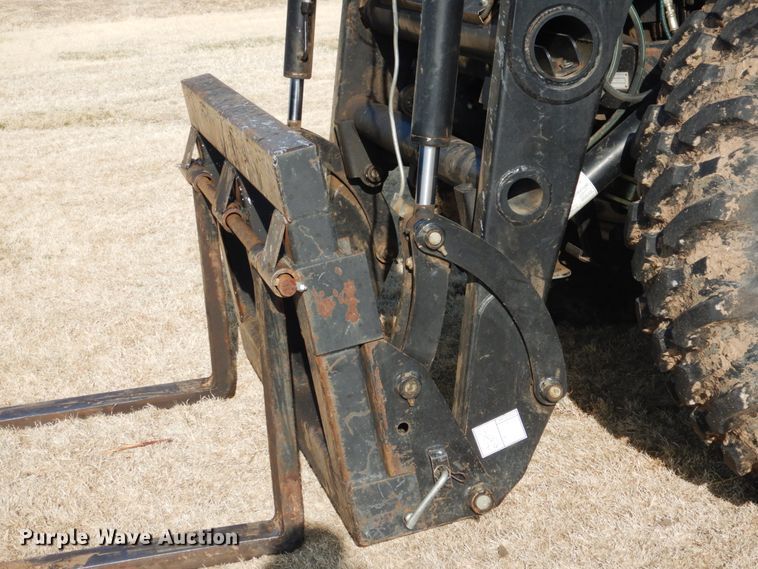 image for item DJ3009 2006 New Holland TV145 bi-directional 4WD tractor