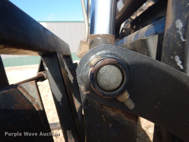 image for item DJ3009 2006 New Holland TV145 bi-directional 4WD tractor