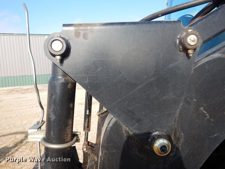 image for item DJ3009 2006 New Holland TV145 bi-directional 4WD tractor