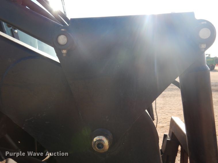 image for item DJ3009 2006 New Holland TV145 bi-directional 4WD tractor