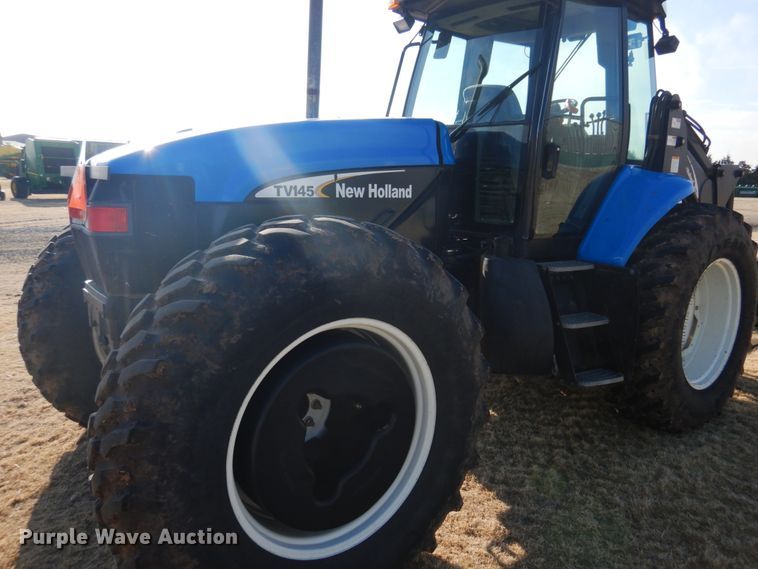 image for item DJ3009 2006 New Holland TV145 bi-directional 4WD tractor