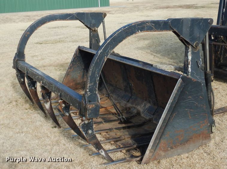 image for item DJ3009 2006 New Holland TV145 bi-directional 4WD tractor