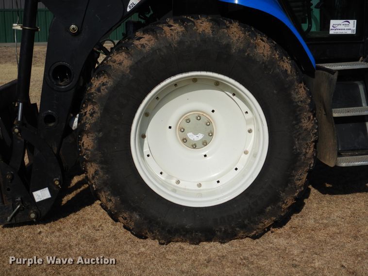 image for item DJ3009 2006 New Holland TV145 bi-directional 4WD tractor