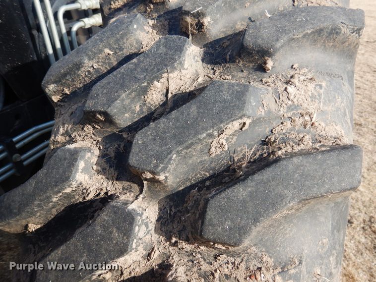 image for item DJ3009 2006 New Holland TV145 bi-directional 4WD tractor