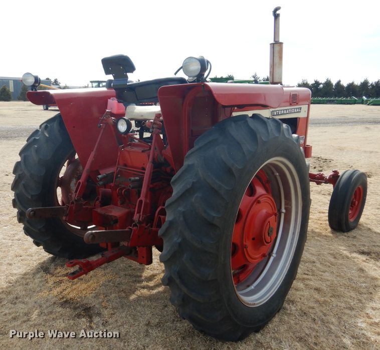 image for item DJ3012 International Farmall 656 tractor