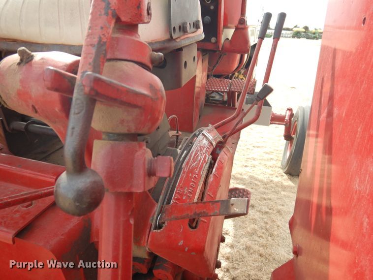 image for item DJ3012 International Farmall 656 tractor